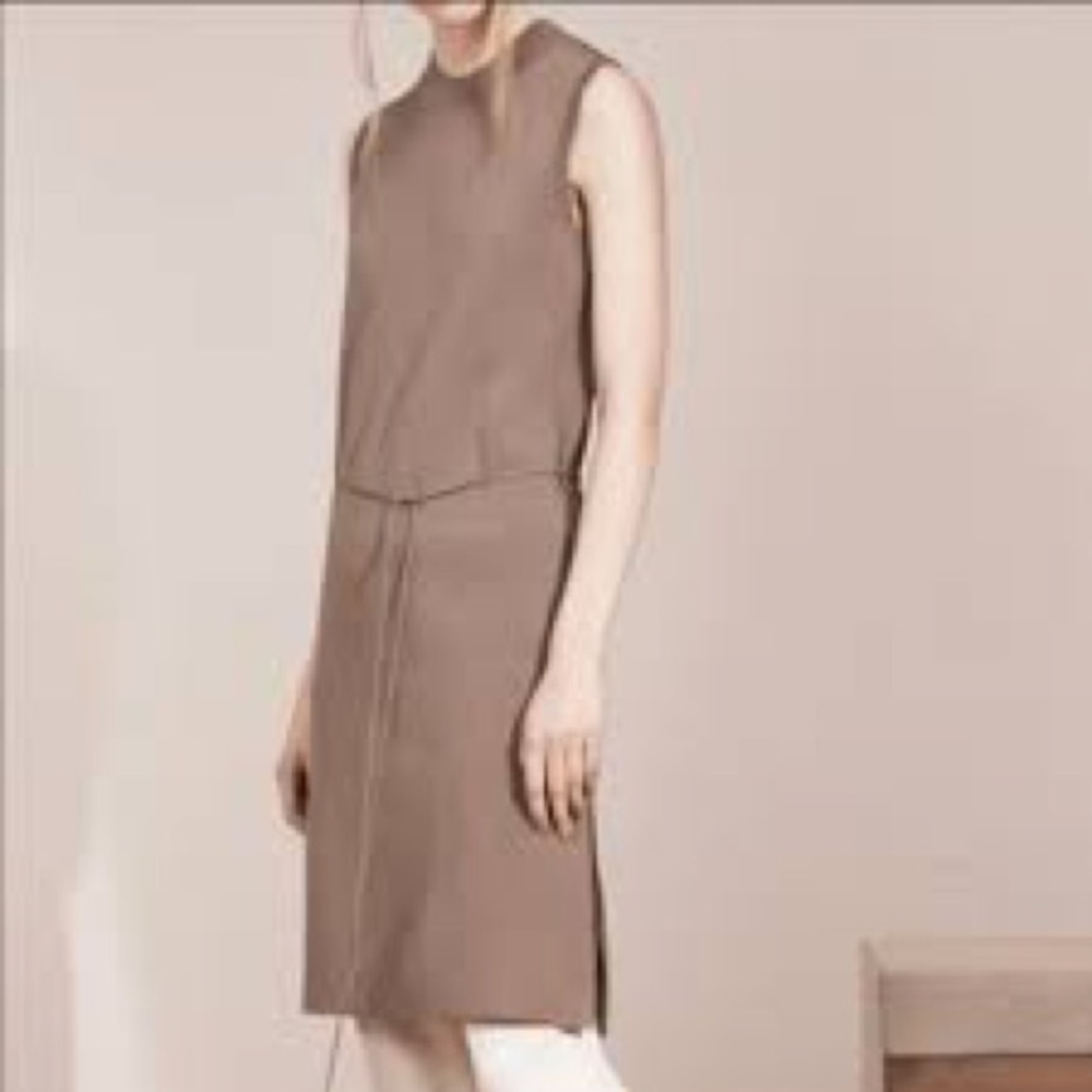 Aritzia Babaton Isaac Dress in taupe small